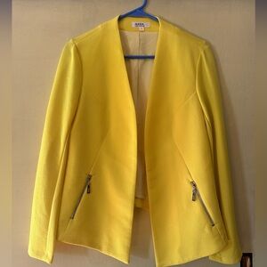 Women’s blazer, will accept offers!